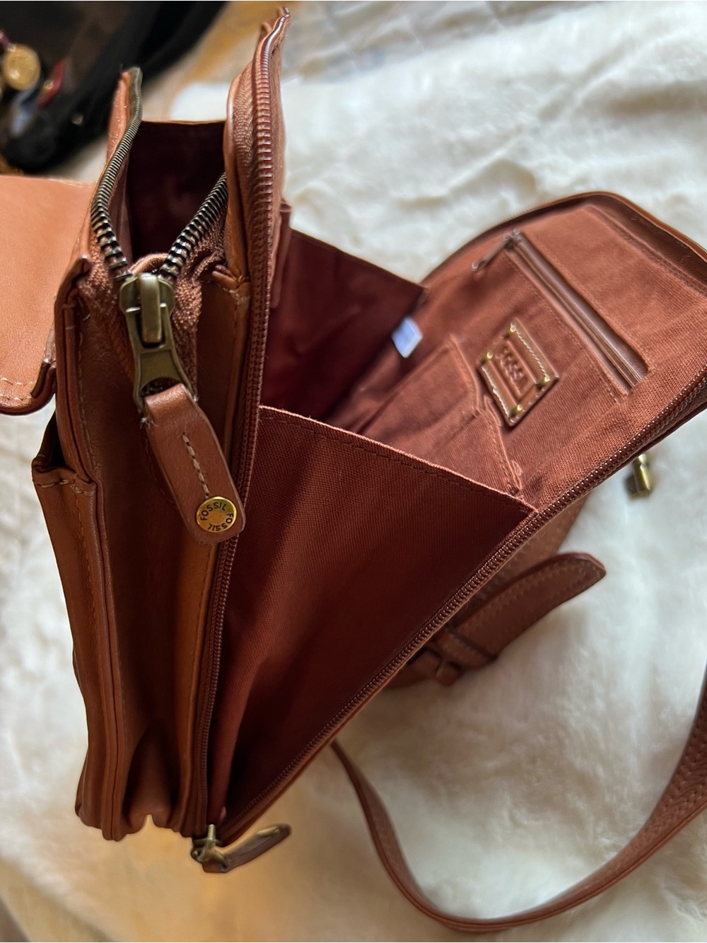 Fossil Brown Leather Messenger Crossbody Bag - Picture 7 of 10
